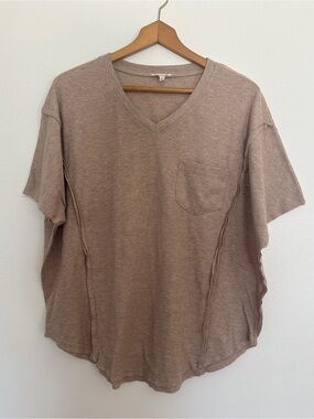 EASEL Mocha Ribbed Knit V-Neck Tee Raw Seams Pocket Top S